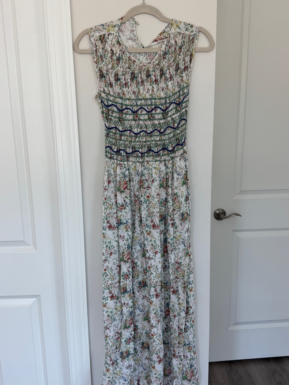 Loretta Caponi floral dress